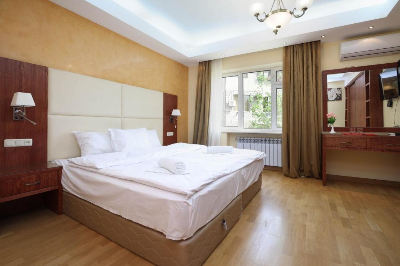 Stay Inn Apart-Hotel On Sayat-Nova Avenue Yerevan Exterior photo